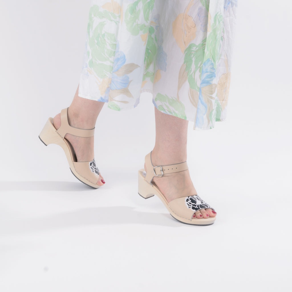 Wooden sandal Olivia, rose