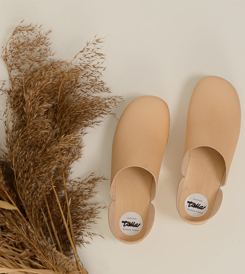 Clogs Mitsumaru, tan (vegetable-tanned)