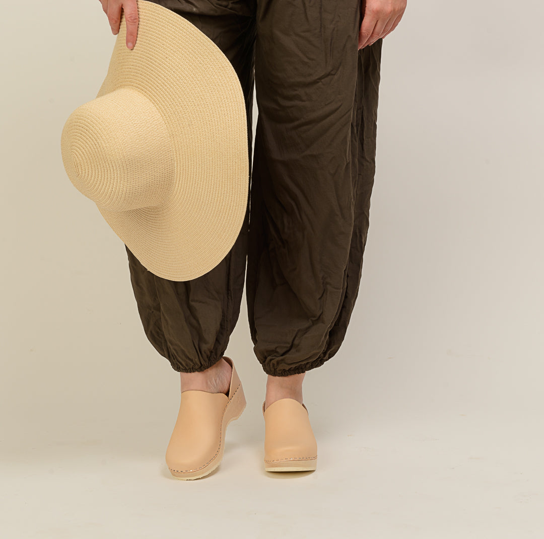 Clogs Mitsumaru, tan (vegetable-tanned)