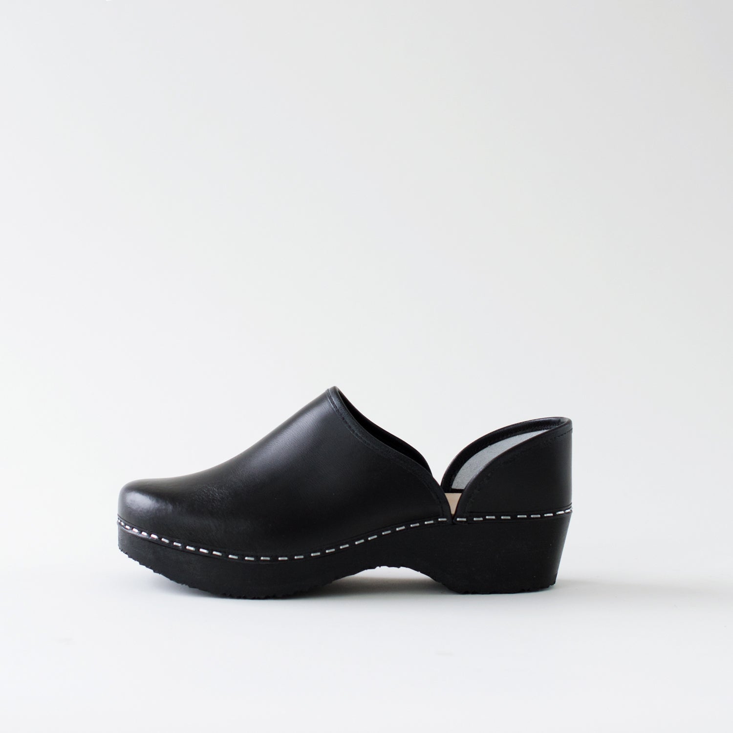 Clogs Mitsumaru, black
