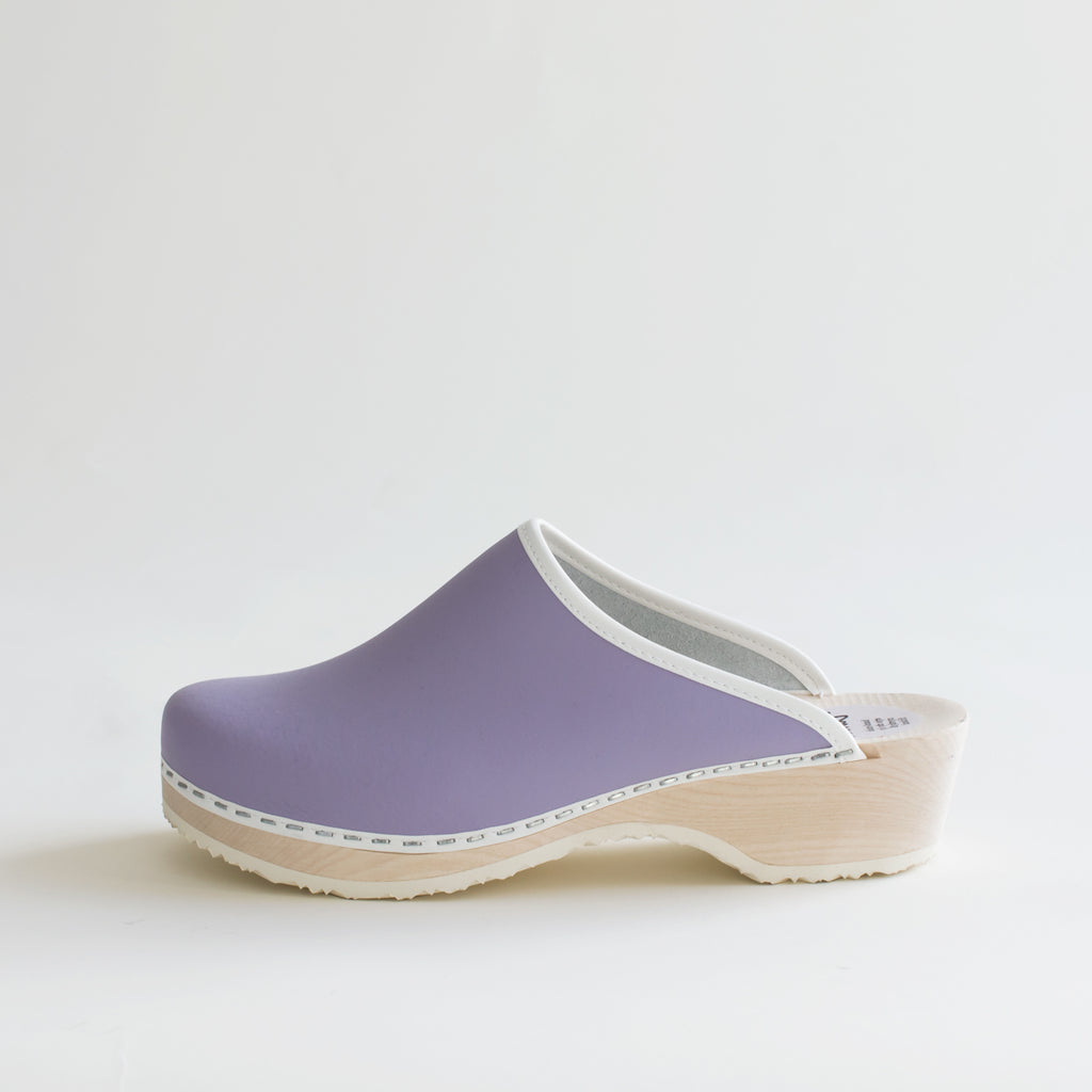 Clogs, lavender