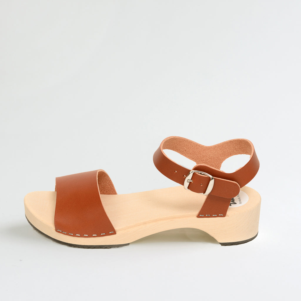 Wooden sandal Sandra, cognac (vegetable-tanned)